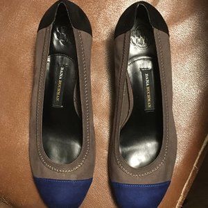 Dana Buchman Suede Heels
